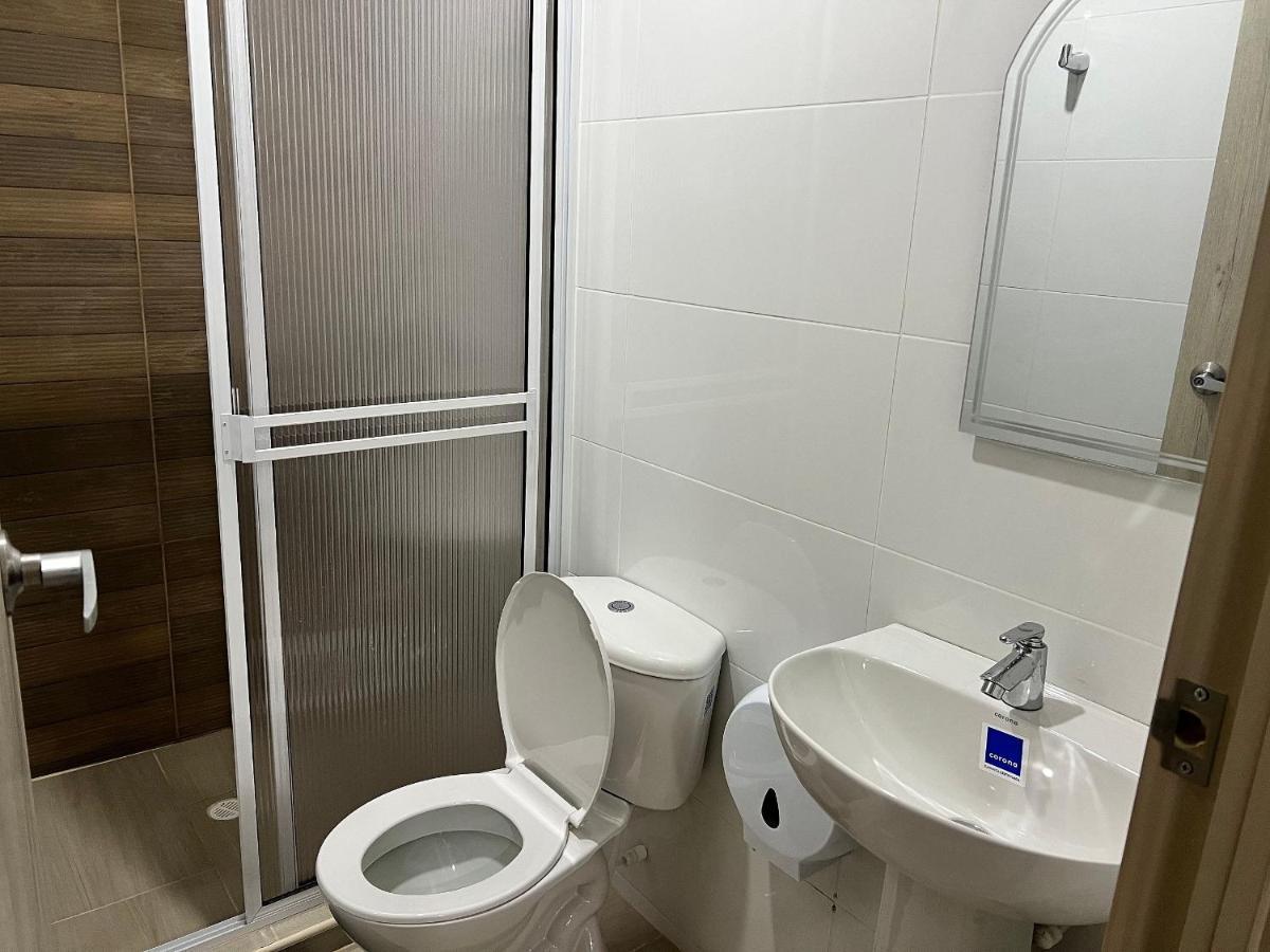 Rio Guatapuri Y Confort Deluxe Valledupar Esterno foto