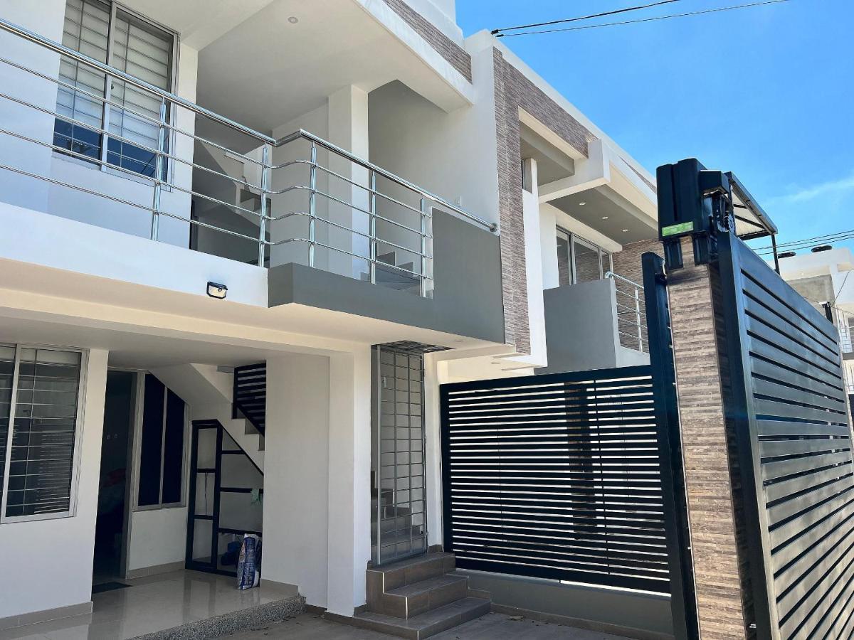 Rio Guatapuri Y Confort Deluxe Valledupar Esterno foto